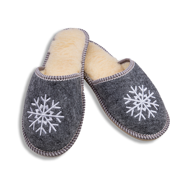 Dámske filcove papuče s vlnou bílé