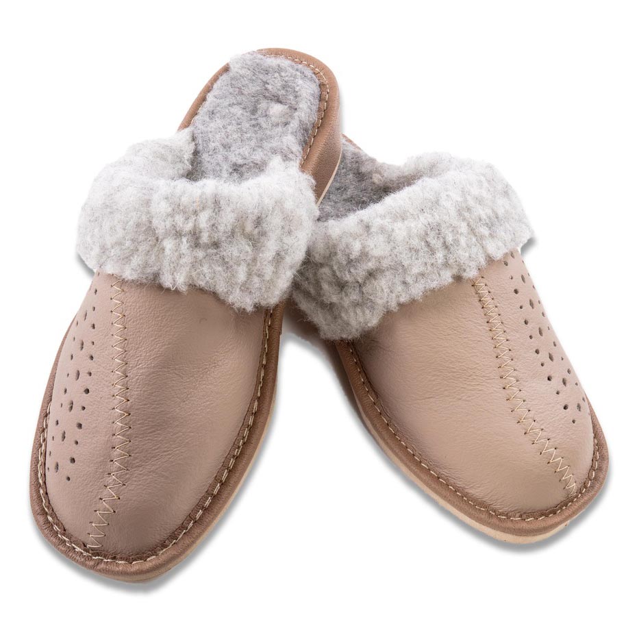 Dámské kožené pantofle na klínku s ovčí vlnou krémové