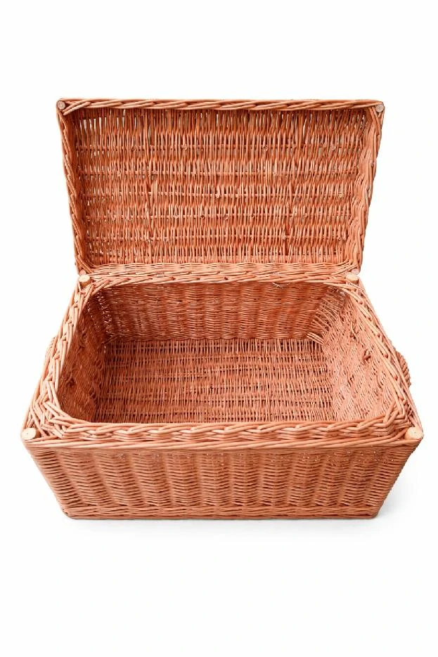 Proutěná truhla