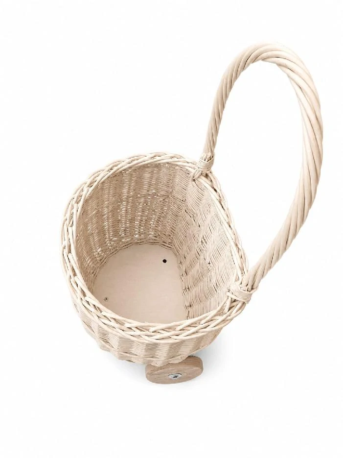 Proutěný vozíček