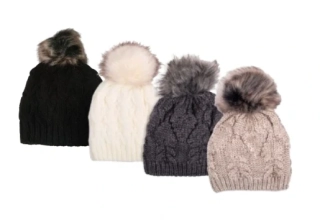 Luxusní vlněná čepice s bambulí